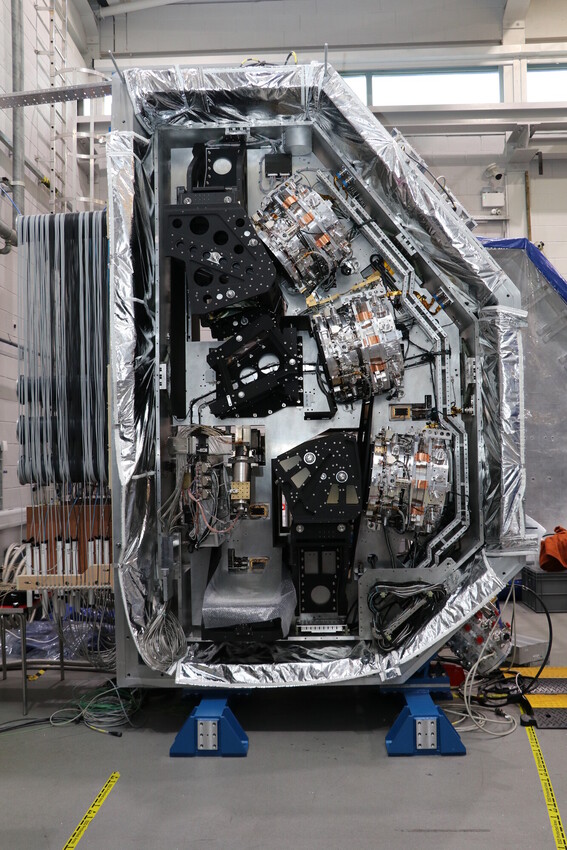 Vlt Moons Instrument MOONS update – fully populated instrument cooled to 40 Kelvin and ...